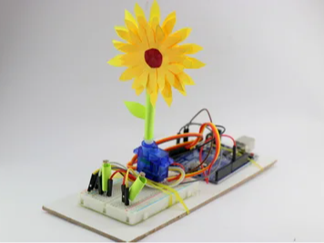 如何使用 Arduino 制作太阳跟踪向日葵机器人-DOIT社区